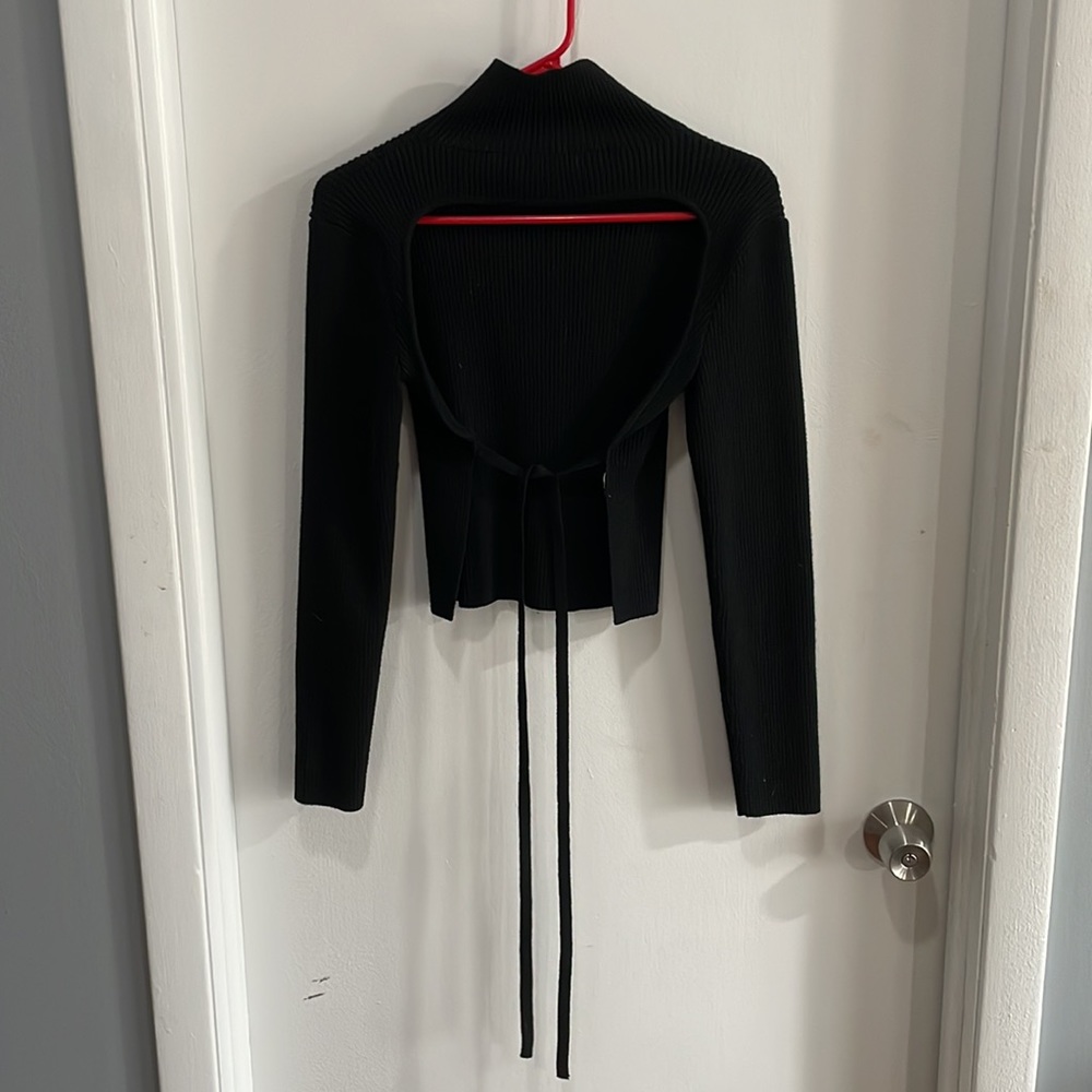 Sweater Top! - image 2